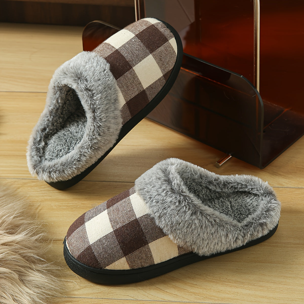 Cozy Plaid Fuzzy Slippers for Women - Thick, Warm & Non-Slip Indoor/Outdoor Shoes with Soft Fabric Lining